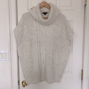 Women’s poncho